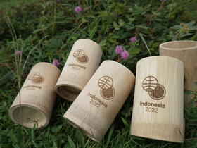 bamboo mugs